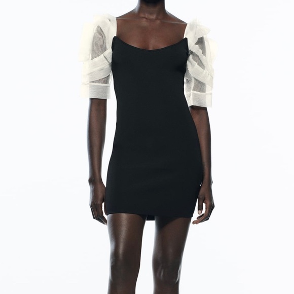 NEW with tags! Zara COMBINATION KNIT DRESS
Black / White 0/9598/052/084/04 - Picture 1 of 5